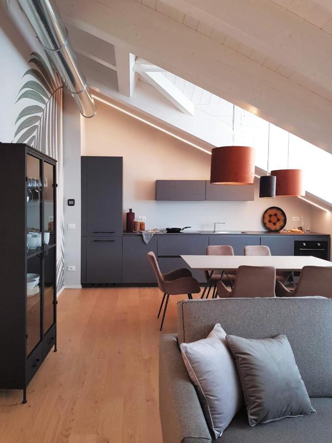 Ar Chelsea Penthouse Apartment *
